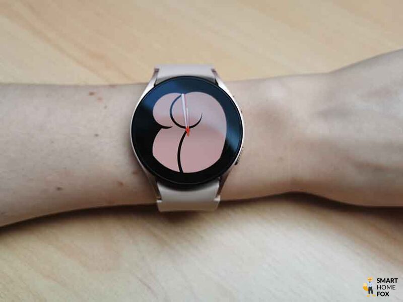 Часы Samsung Galaxy Watch 4.